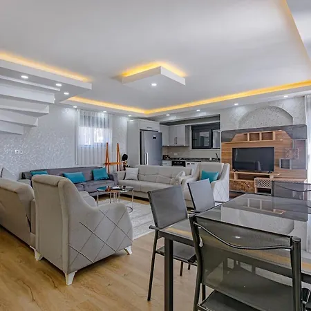 Near By The Land Of Legends , Private Pool With Jakuzzi Villa Moon Villa Belek