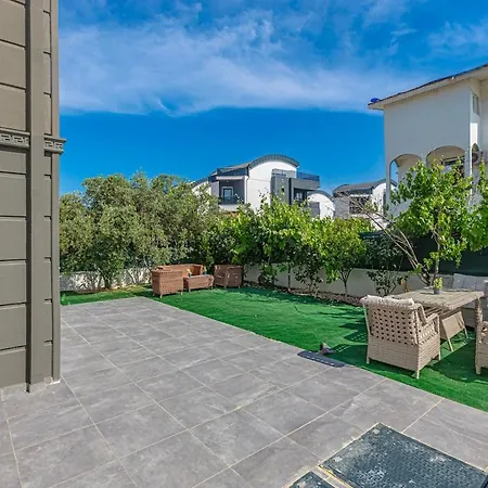 Villa Near By The Land Of Legends , Private Pool With Jakuzzi Villa Moon Belek