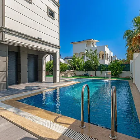 Near By The Land Of Legends , Private Pool With Jakuzzi Moon Villa Belek