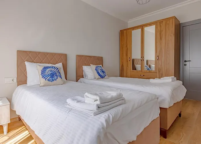 Vilă Near By The Land Of Legends , Private Pool With Jakuzzi Moon *