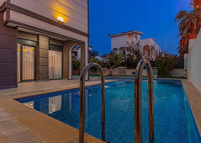 Vilă Near By The Land Of Legends , Private Pool With Jakuzzi Moon Belek