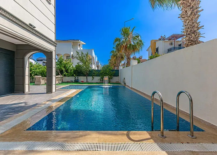 Vilă Near By The Land Of Legends , Private Pool With Jakuzzi Moon Belek
