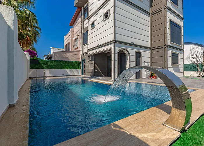 Вилла Near By The Land Of Legends , Private Pool With Jakuzzi Moon *